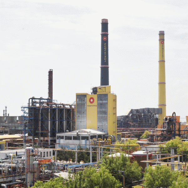 Vânzarea acţiunilor statului la Rompetrol, împotmolită la Ministerul Finanţelor? Vânzarea acţiunilor statului la Rompetrol, împotmolită la Ministerul Finanţelor?